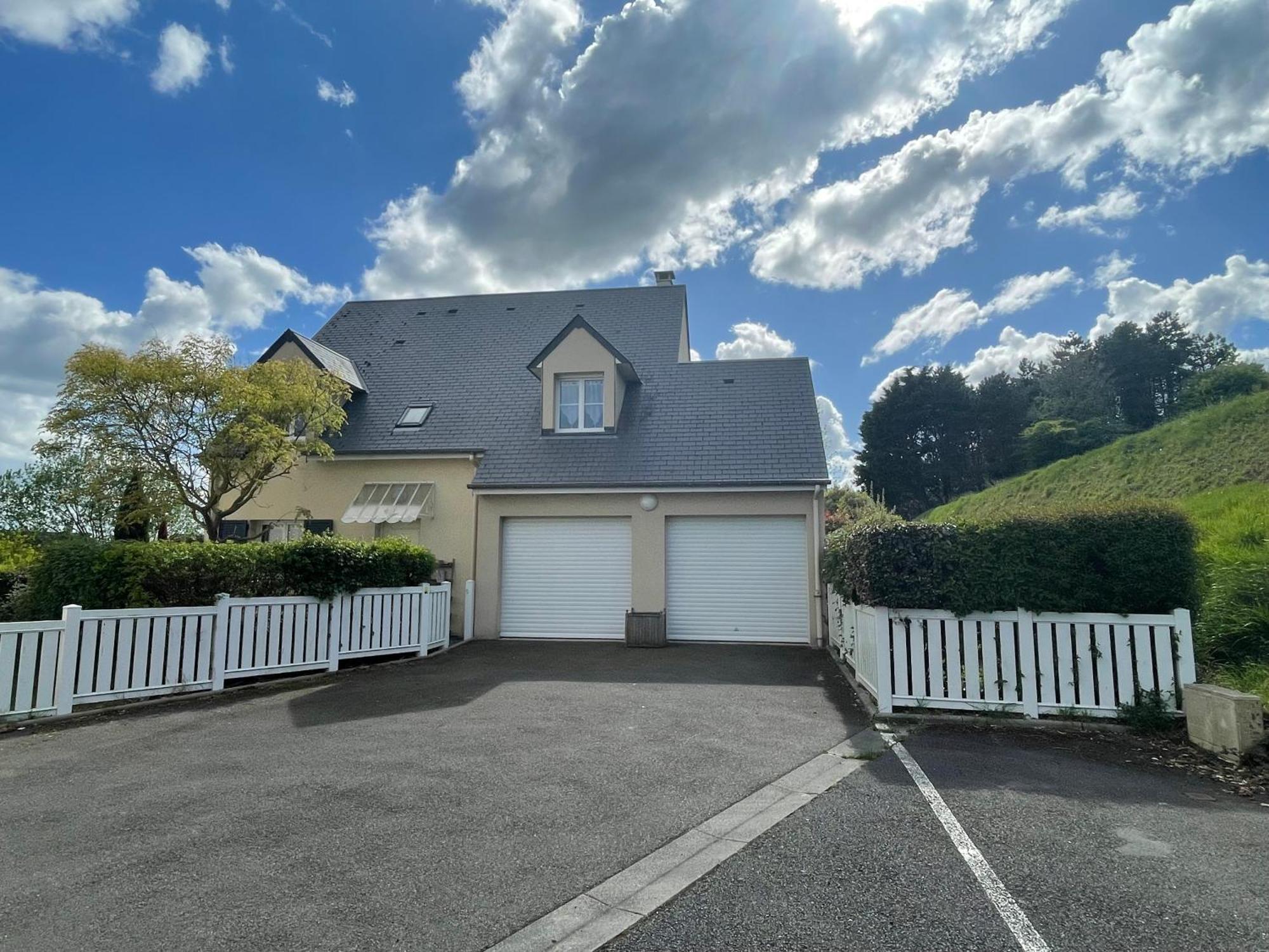 Maison Calme Et Cosy A Port-En-Bessin Pres Du Golf Et De La Mer Exterior photo